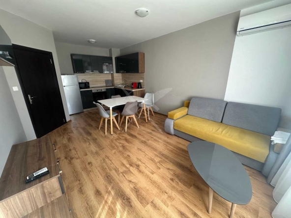 Двустаен апартамент в Поморие - 61 кв.м за 920 €/кв.м - Снимка #1