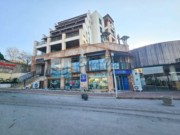 Магазин в Балчик - 288 кв.м за 531 €/кв.м - Снимка #1