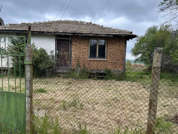 Къща в с. Вършило, Област Бургас - 60 кв.м за 170 €/кв.м - Снимка #1