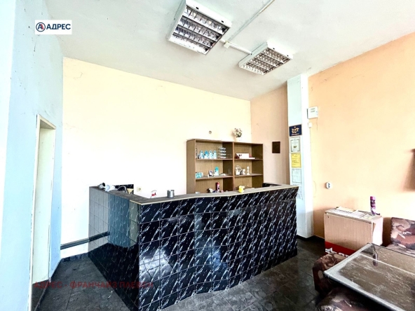 Магазин в Враца, Дъбника - 47 кв.м за 814 €/кв.м - Снимка #1