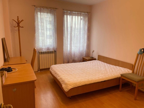 Дава се под наем Тристаен апартамент в София, Младост 3 - 100 кв.м за 425 € - Снимка #1