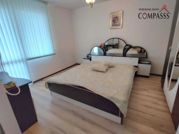 Тристаен апартамент в Добрич, Христо Ботев - 87 кв.м за 519 €/кв.м - Снимка #1