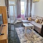 Дава се под наем Тристаен апартамент в Варна, Колхозен пазар - 59 кв.м за 600 € - Снимка #1