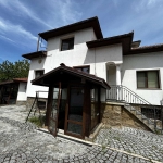 Къща в Трявна - 293 кв.м за 521 €/кв.м - Снимка #1
