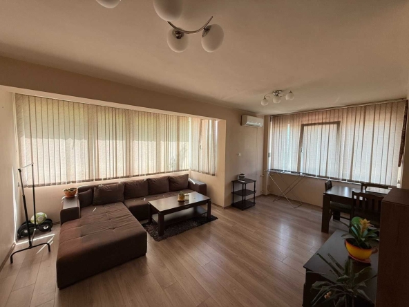Дава се под наем Двустаен апартамент в София, Банишора - 72 кв.м за 628.32 € - Снимка #1