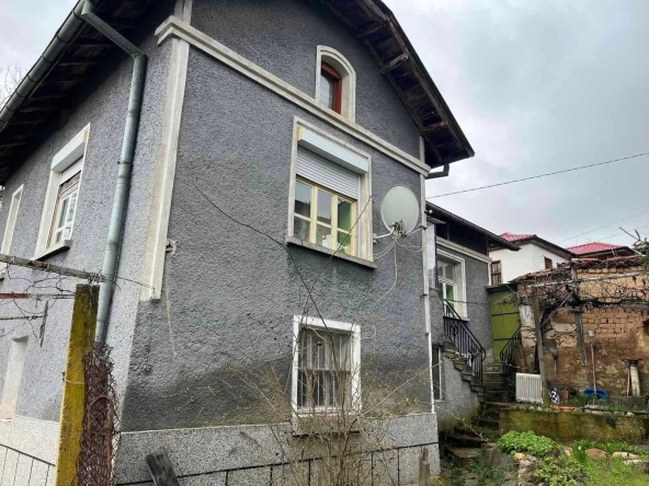 Къща в с. Средногорово, Област Стара Загора - 120 кв.м за 255 €/кв.м - Снимка #1
