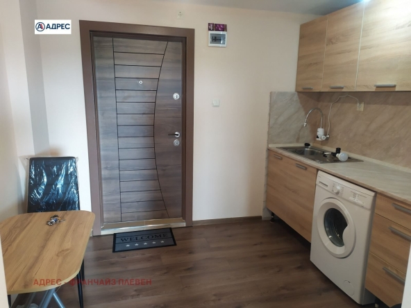Едностаен апартамент в Плевен, Дружба 3 - 22 кв.м за 686 €/кв.м - Снимка #1