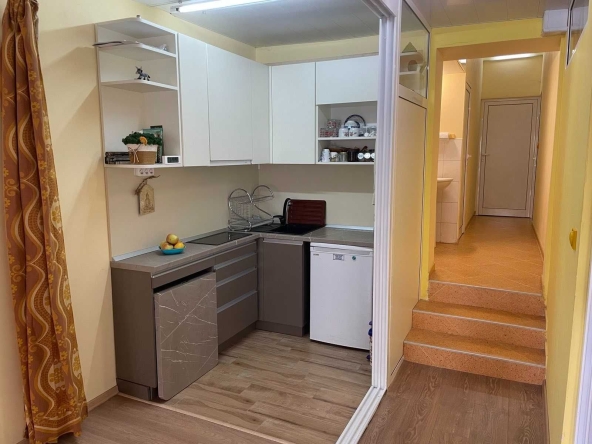 Магазин в Варна, Бриз - 125 кв.м за 848 €/кв.м - Снимка #1