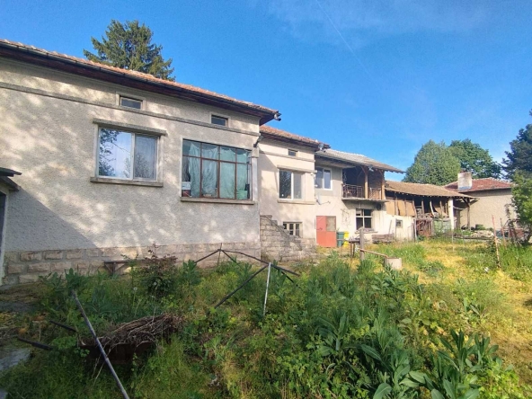 Къща в с. Буховци, Област Търговище - 120 кв.м за 340 €/кв.м - Снимка #1
