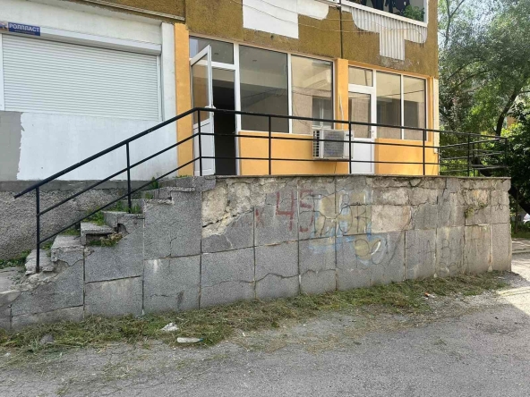 Дава се под наем Магазин в с. Владая, Област София-град - 45 кв.м за 306 € - Снимка #1
