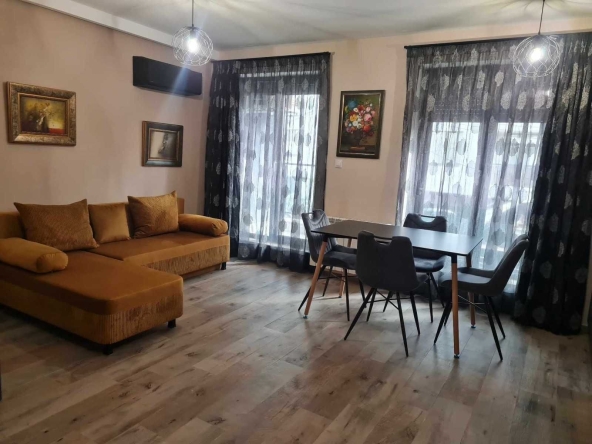 Дава се под наем Двустаен апартамент в София, Младост 4 - 69 кв.м за 618.12 € - Снимка #1