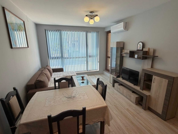 Дава се под наем Двустаен апартамент в Пловдив, Южен - 65 кв.м за 398.82 € - Снимка #1
