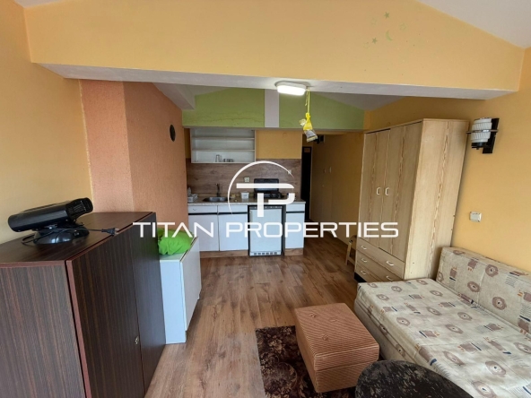 Дава се под наем Едностаен апартамент в Айтос - 30 кв.м за 199.41 € - Снимка #1