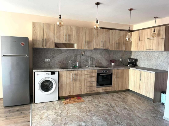 Дава се под наем Двустаен апартамент в Варна, Виница - 75 кв.м за 400 € - Снимка #1