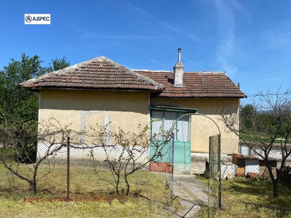 Къща в с. Горно Пещене, Област Враца - 65 кв.м за 314 €/кв.м - Снимка #1