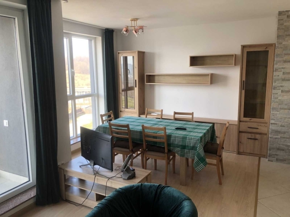 Дава се под наем Тристаен апартамент в София, Център - 90 кв.м за 812.94 € - Снимка #1