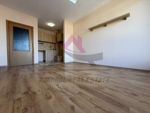 Дава се под наем Двустаен апартамент в Варна, Аспарухово - 58 кв.м за 298.86 € - Снимка #1