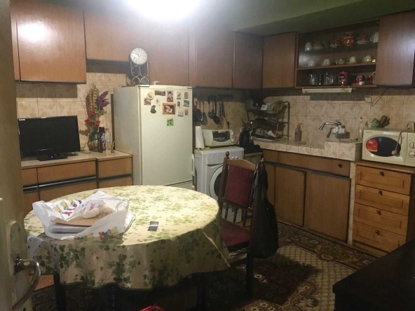 Четиристаен апартамент в Димитровград - 120 кв.м за 468 €/кв.м - Снимка #1