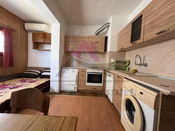 Дава се под наем Двустаен апартамент в Варна, Младост 1 - 42 кв.м за 359.04 € - Снимка #1