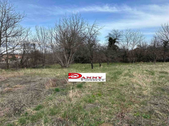 Парцел в с. Ново село, Област Велико Търново - 1500 кв.м за 8 €/кв.м - Снимка #1