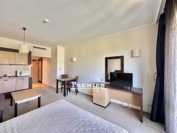 Едностаен апартамент в к.к. Слънчев бряг - 51 кв.м за 971 €/кв.м - Снимка #1