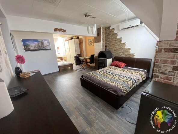 Дава се под наем Едностаен апартамент в Бургас, Център - 60 кв.м за 336.6 € - Снимка #1