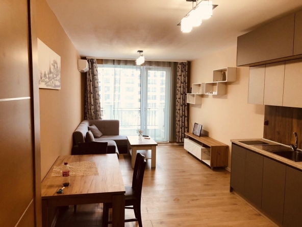 Дава се под наем Двустаен апартамент в София, Кръстова вада - 75 кв.м за 850 € - Снимка #1