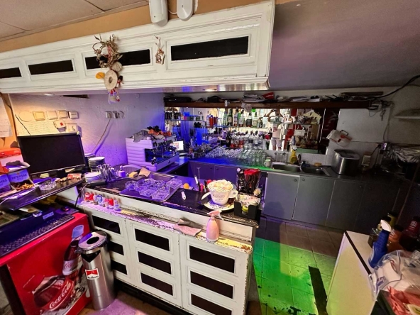 Заведение в Русе, Възраждане - 168 кв.м за 101 €/кв.м - Снимка #1