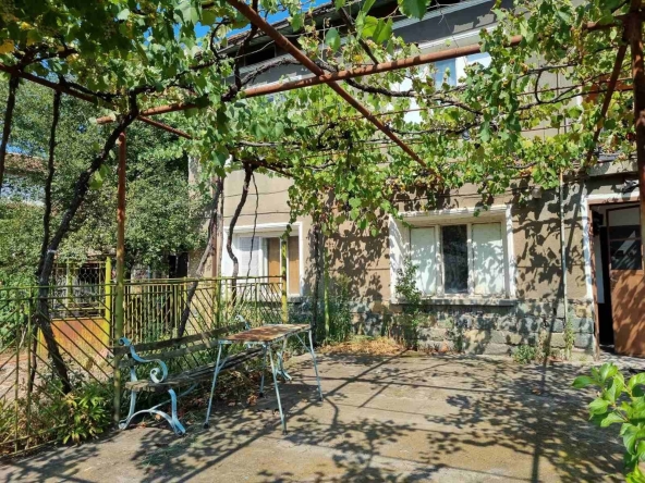 Къща в Враца, Център - 160 кв.м за 271 €/кв.м - Снимка #1