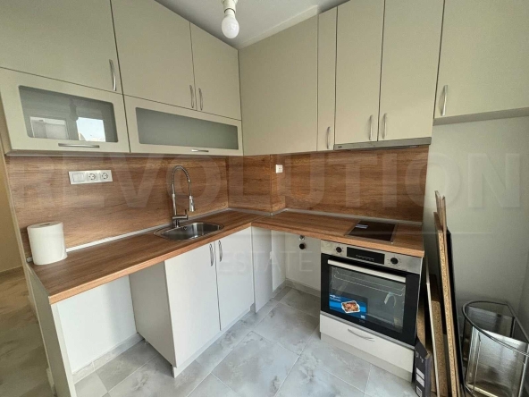 Тристаен апартамент в София, Гео Милев - 80 кв.м за 2813 €/кв.м - Снимка #1