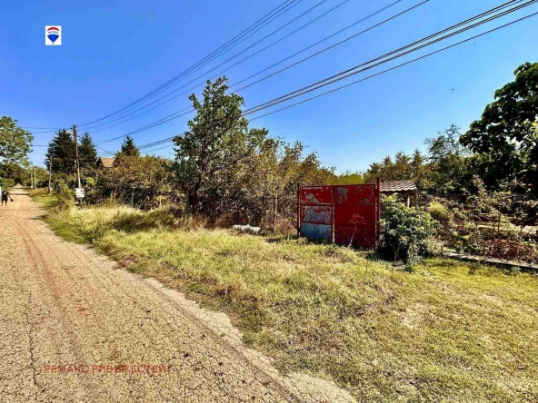 Парцел в с. Червена вода, Област Русе - 1000 кв.м за 18 €/кв.м - Снимка #1