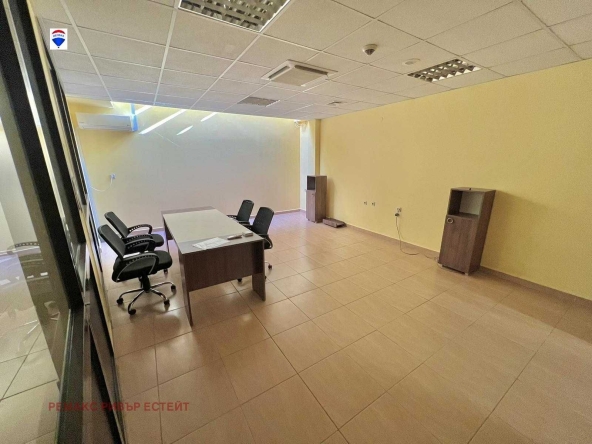 Офис в Русе, Център - 66 кв.м за 682 €/кв.м - Снимка #1