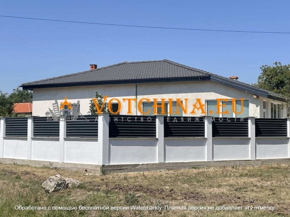 Къща в с. Гурково, Област Добрич - 150 кв.м за 1260 €/кв.м - Снимка #1