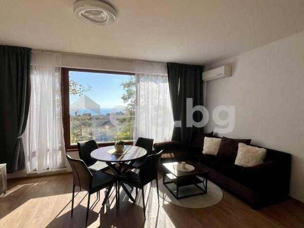 Дава се под наем Двустаен апартамент в Варна, м-т Траката - 77 кв.м за 600 € - Снимка #1