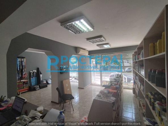 Магазин в Търговище, Център - 98 кв.м за 1093 €/кв.м - Снимка #1