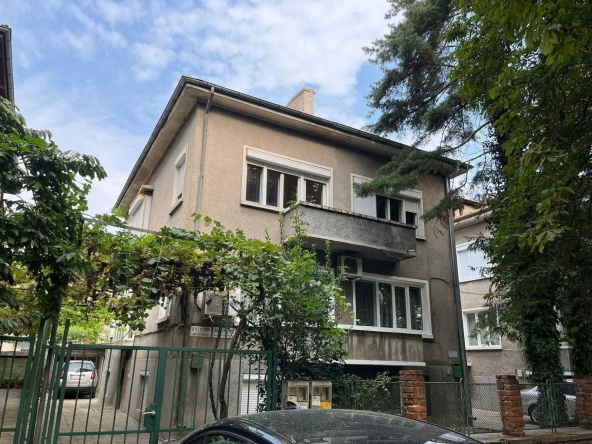 Етаж от къща в Асеновград - 100 кв.м за 1750 €/кв.м - Снимка #1