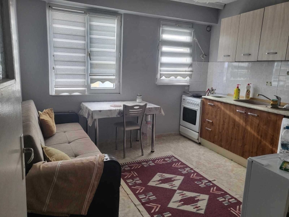 Тристаен апартамент в Хасково, Възраждане - 82 кв.м за 830 €/кв.м - Снимка #1