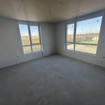 Тристаен апартамент в Бургас, Изгрев - 74 кв.м за 1284 €/кв.м - Снимка #1