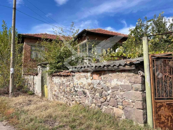 Къща в с. Драгойново, Област Пловдив - 100 кв.м за 335 €/кв.м - Снимка #1