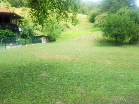 Парцел в с. Рибарица, Област Ловеч - 1235 кв.м за 30 €/кв.м - Снимка #1