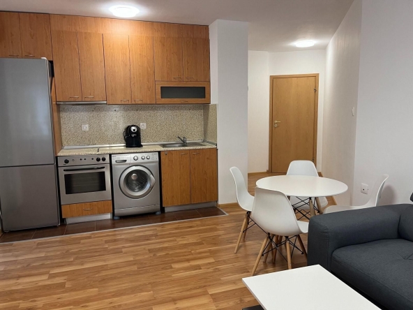 Дава се под наем Двустаен апартамент в Пловдив, Кършияка - 80 кв.м за 425 € - Снимка #1