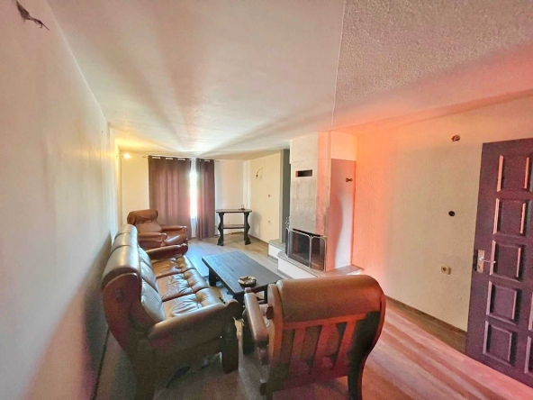 Къща в София, Люлин 3 - 298 кв.м за 1007 €/кв.м - Снимка #1