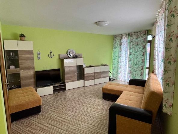 Двустаен апартамент в Бяла - 79 кв.м за 830 €/кв.м - Снимка #1