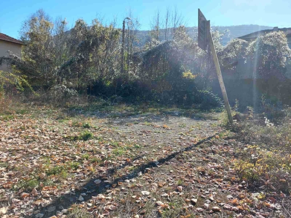 Парцел в с. Абланица, Област Ловеч - 3500 кв.м за 14 €/кв.м - Снимка #1