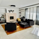 Дава се под наем Четиристаен апартамент в София, Лозенец - 130 кв.м за 2000 € - Снимка #1