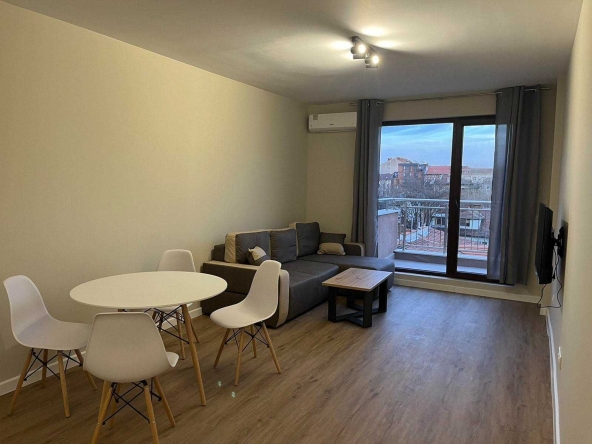 Дава се под наем Двустаен апартамент в София, Център - 70 кв.м за 900 € - Снимка #1