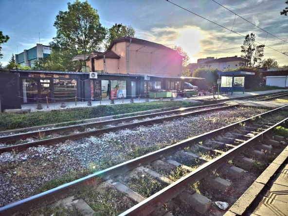 Дава се под наем Магазин в София, Люлин - център - 30 кв.м за 765 € - Снимка #1