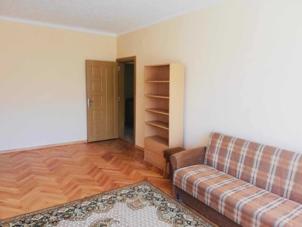 Дава се под наем Двустаен апартамент в София, Зона Б-19 - 65 кв.м за 600 € - Снимка #1