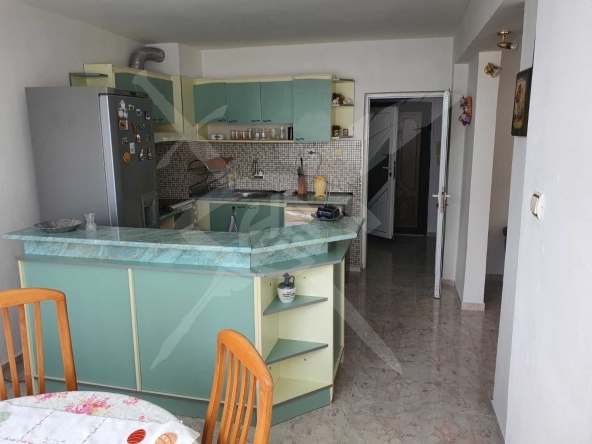 Тристаен апартамент в Варна, Победа - 80 кв.м за 1563 €/кв.м - Снимка #1