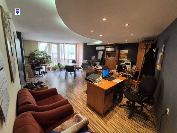 Офис в Русе, Център - 80 кв.м за 1375 €/кв.м - Снимка #1